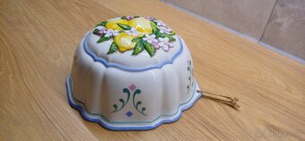 Porcelánová forma na bábovku závesná, z Anglicka - 4