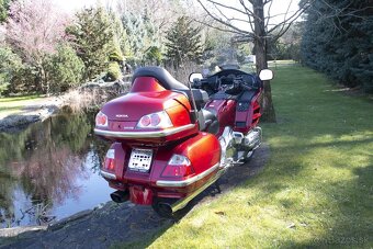 Honda GL 1800 - 4