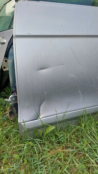 Predám dvere sklo kľučka Ľavé zadné PP Honda FRV - 4