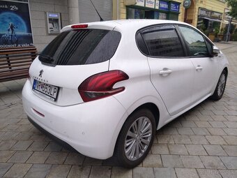 Peugeot 208 1,6 HDi diesel - 4