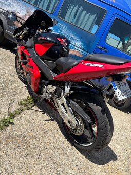 Honda CBR 954 RR fireblade 2005 - 4