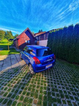 Suzuki Swift - 4