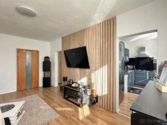 2 izbový byt s loggiou - sídlisko Tarča - 4