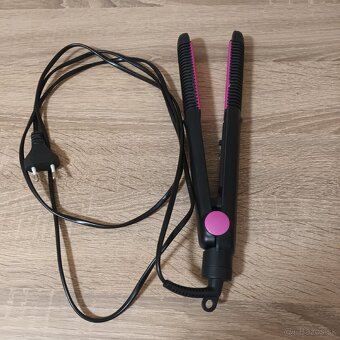 Žehlička na vlasy - 4