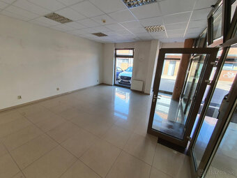 Komerčné priestory na prenájom - 4