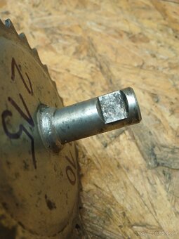 Babetta 210 hriadeľ šľapadiel - 4