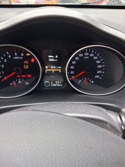 Kia sportage 1.7 CRDI - 4