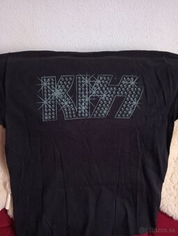 Kiss - 4
