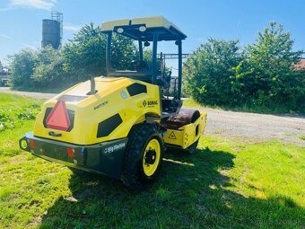 Vibračný válec Bomag BW145DH3 - 4