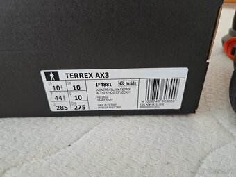 Botasky Adidas Terrex 44 - 4