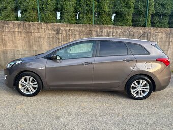 2013 Hyundai I30 1.6 MPI Kúpené v SR, 1.Majiteľ, 129 000 km - 4