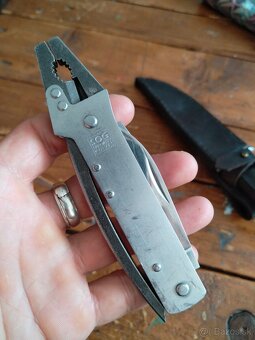 Lovecký nôž Buck, Sog - 4