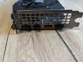 RTX 2060 6GB + 550W zdroj - 4