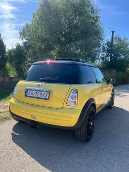 Mini Cooper One r50 - 4