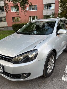 Volkswagen Golf Variant 1.6 TDI BlueMotion Comfortline DSG - 4