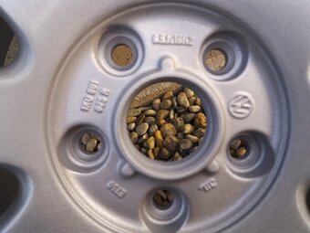 ELEKTRÓNY R16 5x112 - VOLKSWAGEN (TOP STAV ) - 4