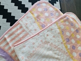 Kvalitna tepla hruba odlahcena spanielska deka 110x135cm - 4