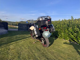 Suzuki V STROM DL 650 - 4