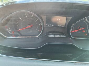 PEUGEOT 208, 1.2 VTI 82 - 4