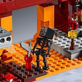 LEGO Minecraft 21154 Most ohnivákov
- 4