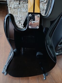 Basgitara - 4