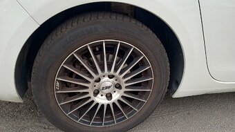 Predám hliníkové disky s pneu z peugeota 308 - 4