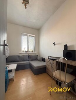 3 izbový byt s balkónom v centre obce - 4