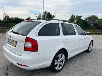Skoda Octavia 2.0 TDI style edition r.v 2012 xenon nav - 4