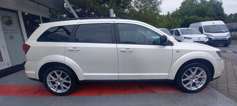 Fiat Freemont 3.6 V6 4x4 Lounge A/T - 4