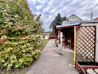 Ponúkame Vám na predaj 1 izbový dom v Nových Zámkoch - 4