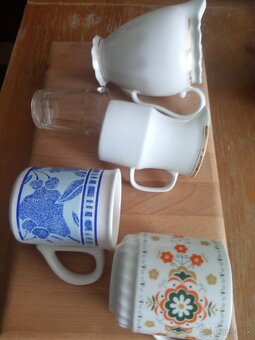 Šálky, porcelán, sklo. Retro, na chalupu. - 4