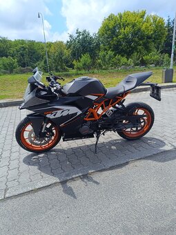 KTM RC 125 - 4