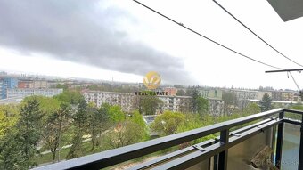 FOR RENT NA PRENÁJOM 2-izbový byt Nitra - centrum - 4