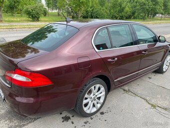 Škoda Superb 2.0 TDI PD Elegance DSG - 4