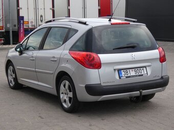 Peugeot 207 1.6 HDI SW panorama digi.klima - 4