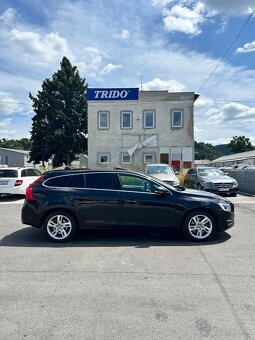 Volvo V60 D6 - 4