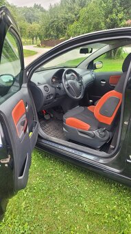 Citroën C2 1.6 VTR 80kW 2004 - 4