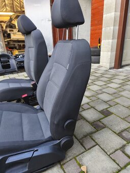 Predné sedačky golf 6 - 4