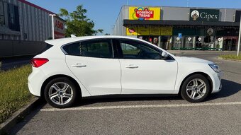 Ford Focus mk4 - 4