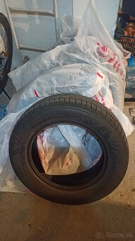KUMHO 205/60 R16 - 4