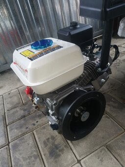 Jicinka priruba na 4takt motor - 4