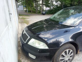 Predám škoda Octavia 2 1.9TDI BXE 77kw - 4