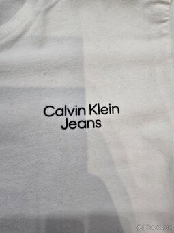 Calvin Klein tričko - 4
