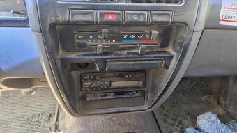 Nissan Navara Pick Up 2,5TD 76kw - 4
