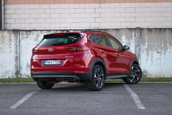 Hyundai Tucson 2.0 CRDi Premium A/T 4x4 - 4