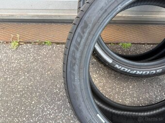 Pirelli Scorpion 255/40 R20 101V - 4