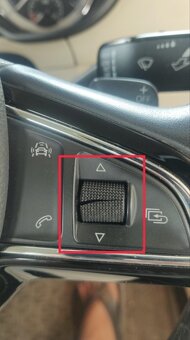 Skoda Koliesko multifunkcie volant ovládanie rádia a telefón - 4