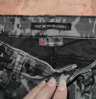 maskáčove nohavice S/M nové - 4