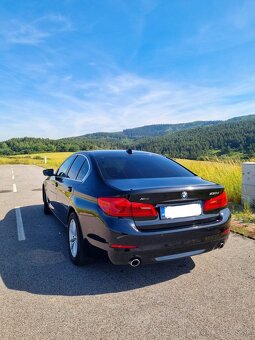 BMW rad 5 530d xDrive A/T - 4