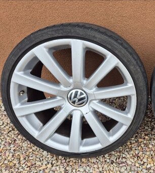 5x100 R19 ET 45 Omanyt Volkswagen - 4